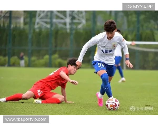 中国U21青年队迎战泰国U21队力争胜利展现实力与风采