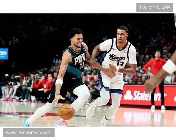 拉塞尔威斯布鲁克的篮球传奇之路与职业生涯的辉煌成就探讨