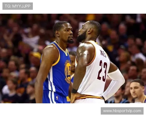 雷霆与火箭圣诞大战激情碰撞NBA赛场再掀热潮 雷霆与火箭圣诞大战激情碰撞NBA赛场再掀热潮